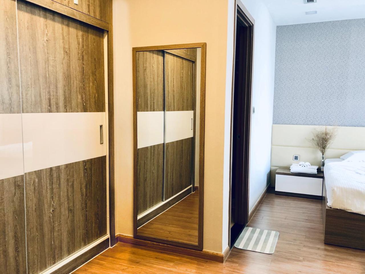 Travelaholic'S Homestay Cidade de Ho Chi Minh Exterior foto